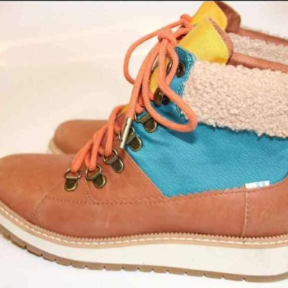 NEW TOMS Mesa NEW Womens Waterproof Hazel Leather Cuffed Ankle Boots Size 6 - Picture 7 of 10